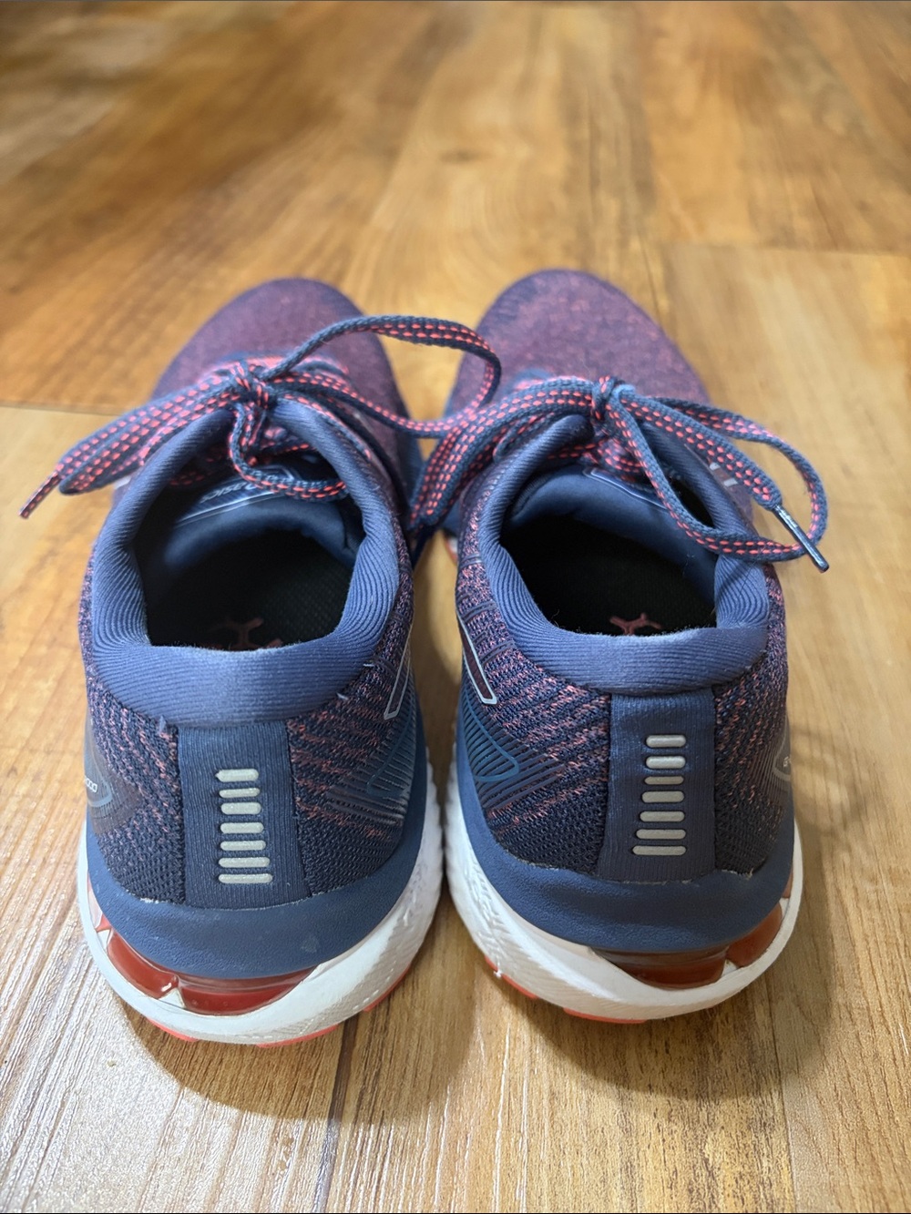 ASICS Women's GT 2000 Navy and Coral Running Shoes size 7.5 - Picture 4 of 11